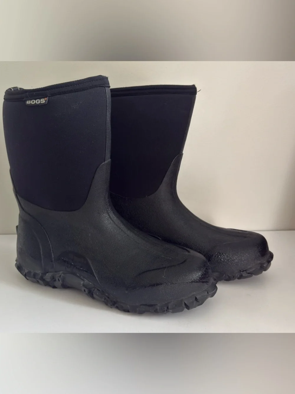 I Bogs Men’s Classic Mid Waterproof Boots Black Size 9